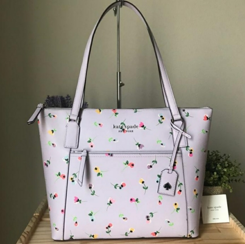 🚫🚫SOLD❌❌Kate Spade tote w/wallet - Picture 3 of 16